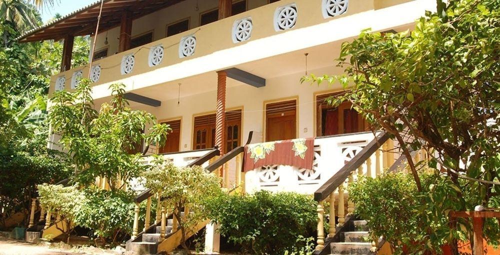 Dinu'S Resort Talaramba Εξωτερικό φωτογραφία